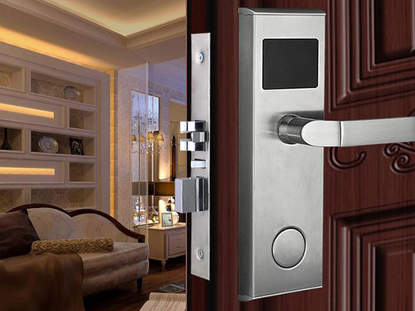 秀峰24小时上门开锁公司